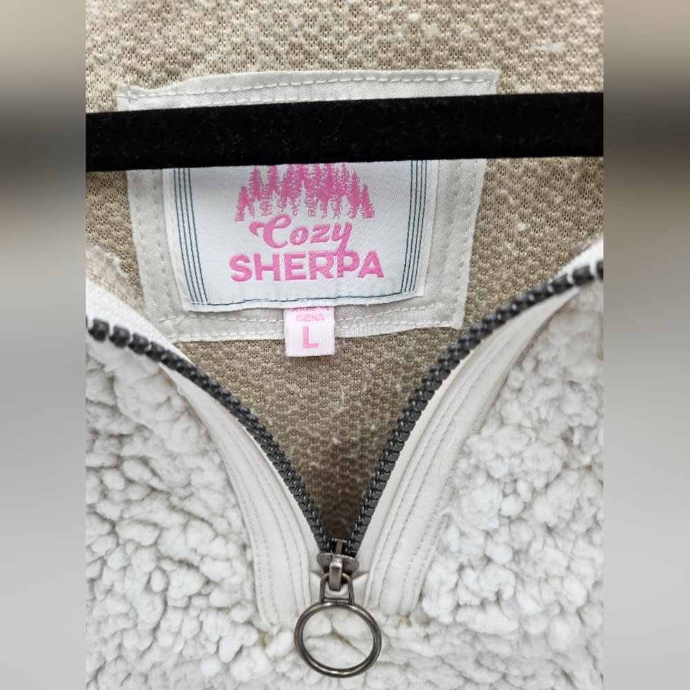 Cozy Sherpa Women's Large Off White Beige 1/4 zip Fleece PullOver With Pockets - Picture 2 of 16